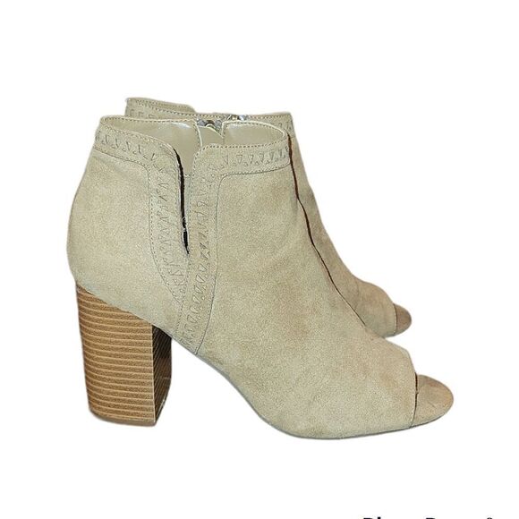 Parker and Sky Tan Taupe Suede Ankle Boots Booties 8.5 - Picture 2 of 12
